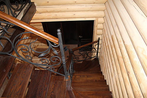 205-1. П-образная трехмаршевая лестница на опорных столбах и косоурах (продолжение)